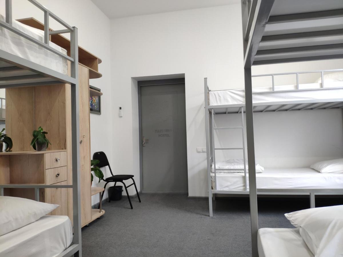 Jules Verne Hostel Ташкент Екстер'єр фото