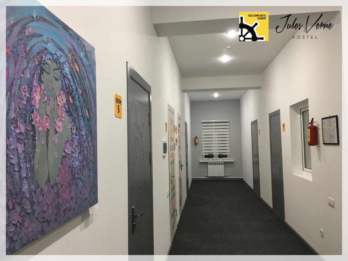 Jules Verne Hostel Ташкент Екстер'єр фото