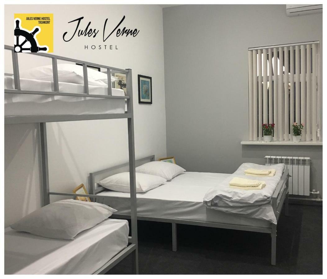 Jules Verne Hostel Ташкент Екстер'єр фото